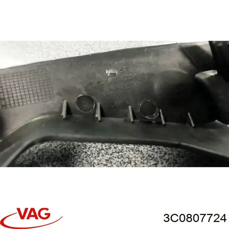 Правое крепление переднего бампера VAG 3C0807724 цена, от 3.84 USD