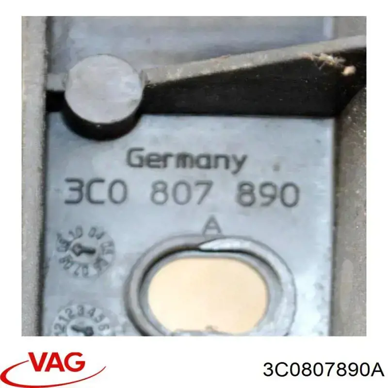 3C0807890A VAG Кронштейн бампера переднего внешний правый
