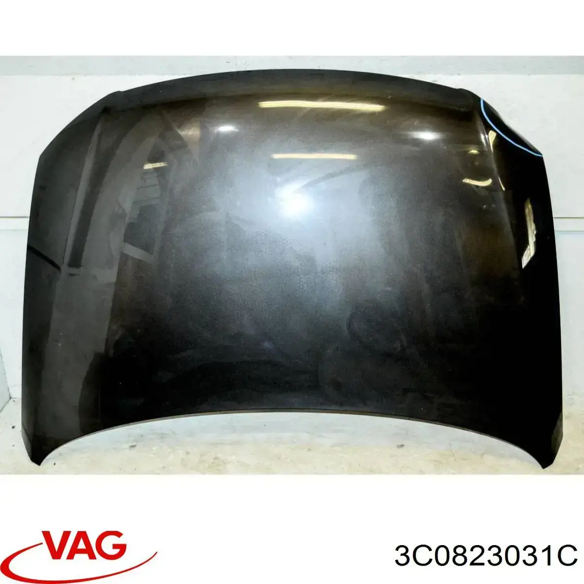 Капот 3C0823031C VAG