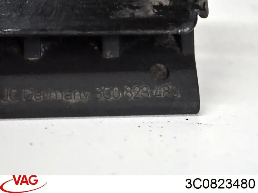 Купить 3C0823480 VAG Стояк-крюк замка капота