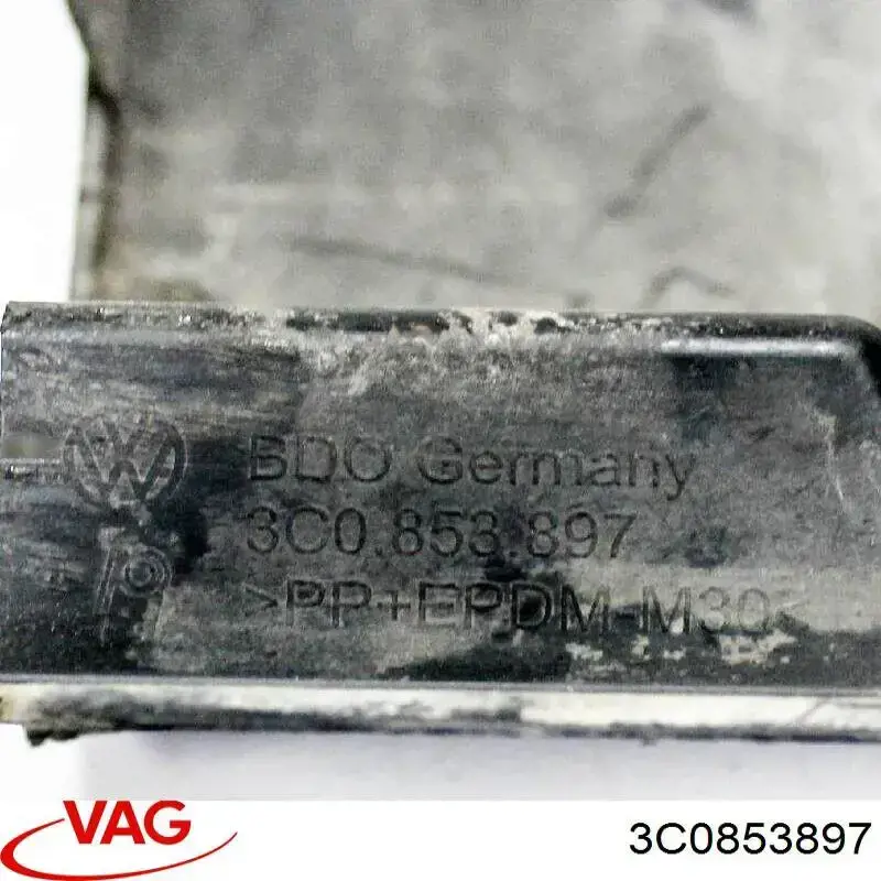 Накладка (молдинг) порога наружная левая VAG 3C0853897 цена, от 10.14 USD