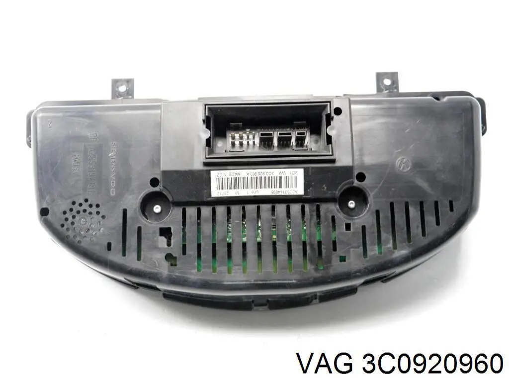 Приборная доска (щиток приборов) VAG 3C0920960 цена, от 16.93 USD