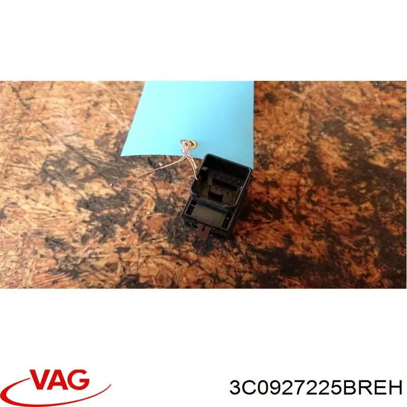 Купить 3C0927225BREH VAG Клавиша электромеханического стояночного тормоза