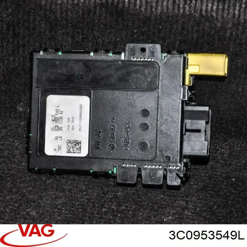 Comutador instalado na coluna da direção, montado Volkswagen Passat B6 3C2