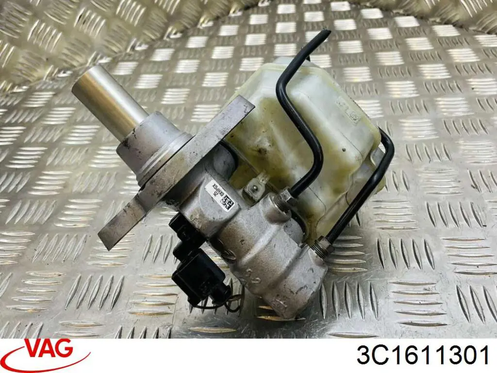 Tanque de cilindro mestre do freio (de fluido de freio) Volkswagen Tiguan preço, a partir de 62,74 USD
