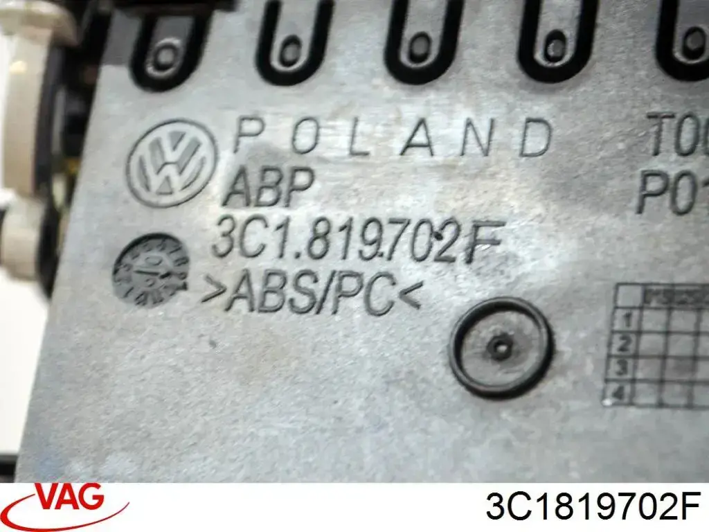  VAG 3C1819702F