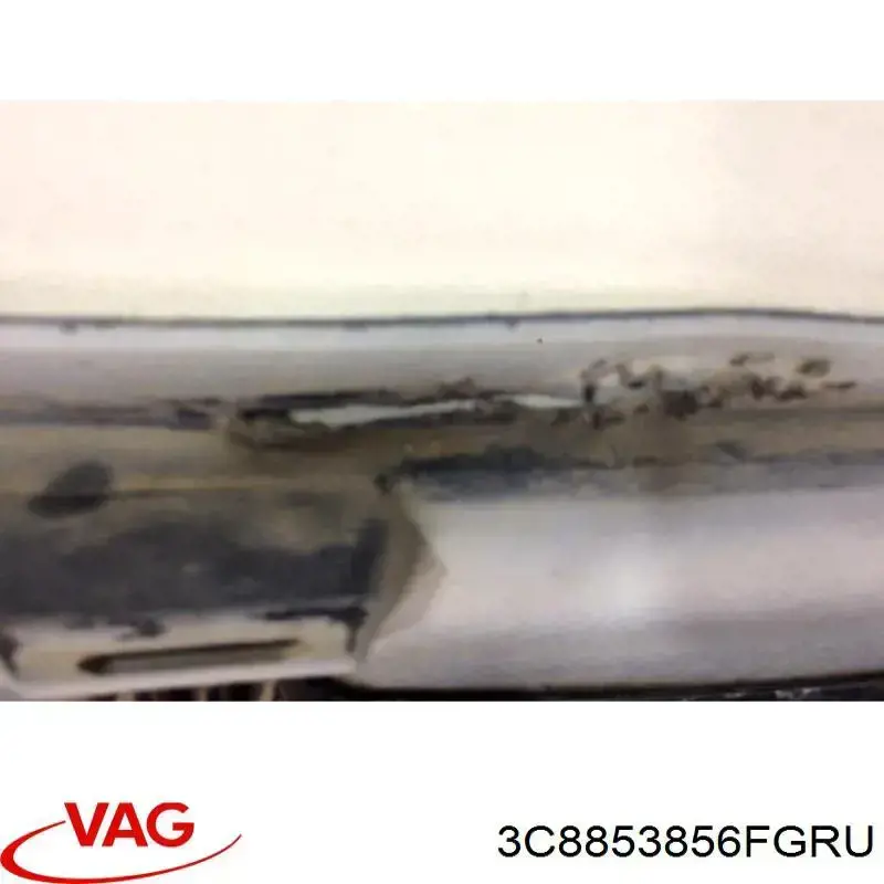 Накладка (молдинг) порога наружная правая VAG 3C8853856FGRU