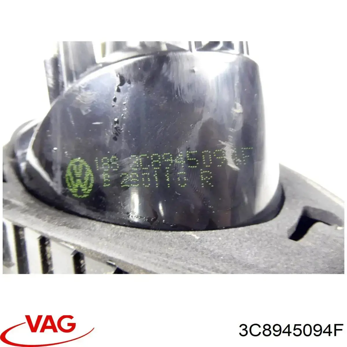 Фонарь задний правый внутренний 3C8945094F VAG