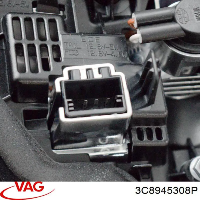 Фонарь задний правый, внутренний VAG 3C8945308P цена, от 87.43 USD