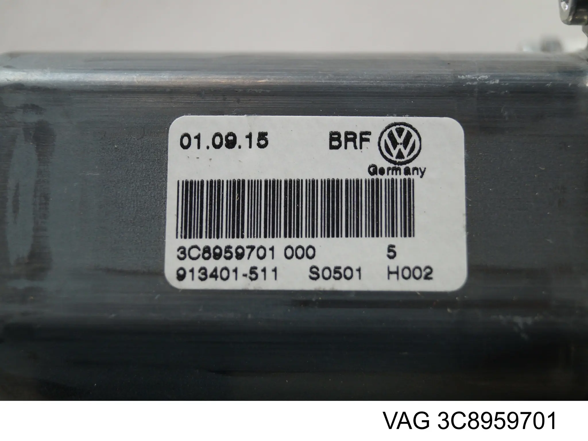 Купить 3C8959701 VAG Мотор стеклоподъемника двери передней левой