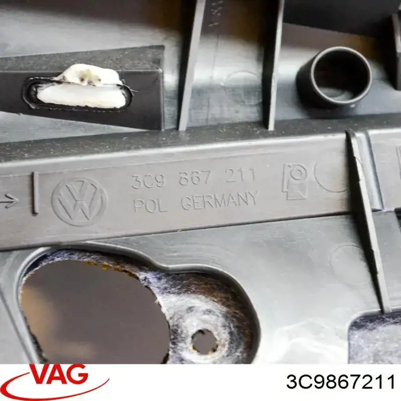 3C9867211 VAG Обшивка-облицовка задней двери, правой, внутренняя