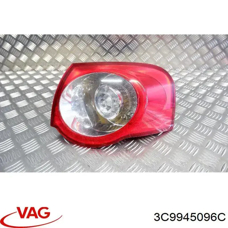 Купить 3C9945096C VAG Фонарь задний правый, внешний