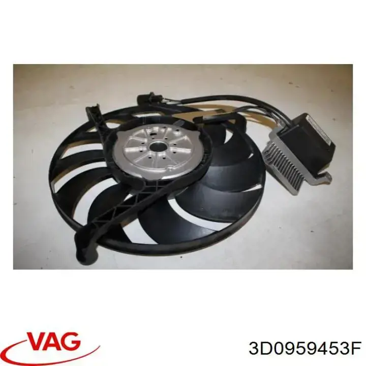 Вентилятор (крыльчатка) радиатора охлаждения левый на Volkswagen Phaeton 3D2