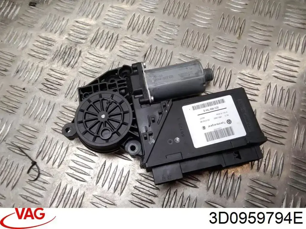 Купить 3D0959794E VAG Мотор стеклоподъемника двери задней правой