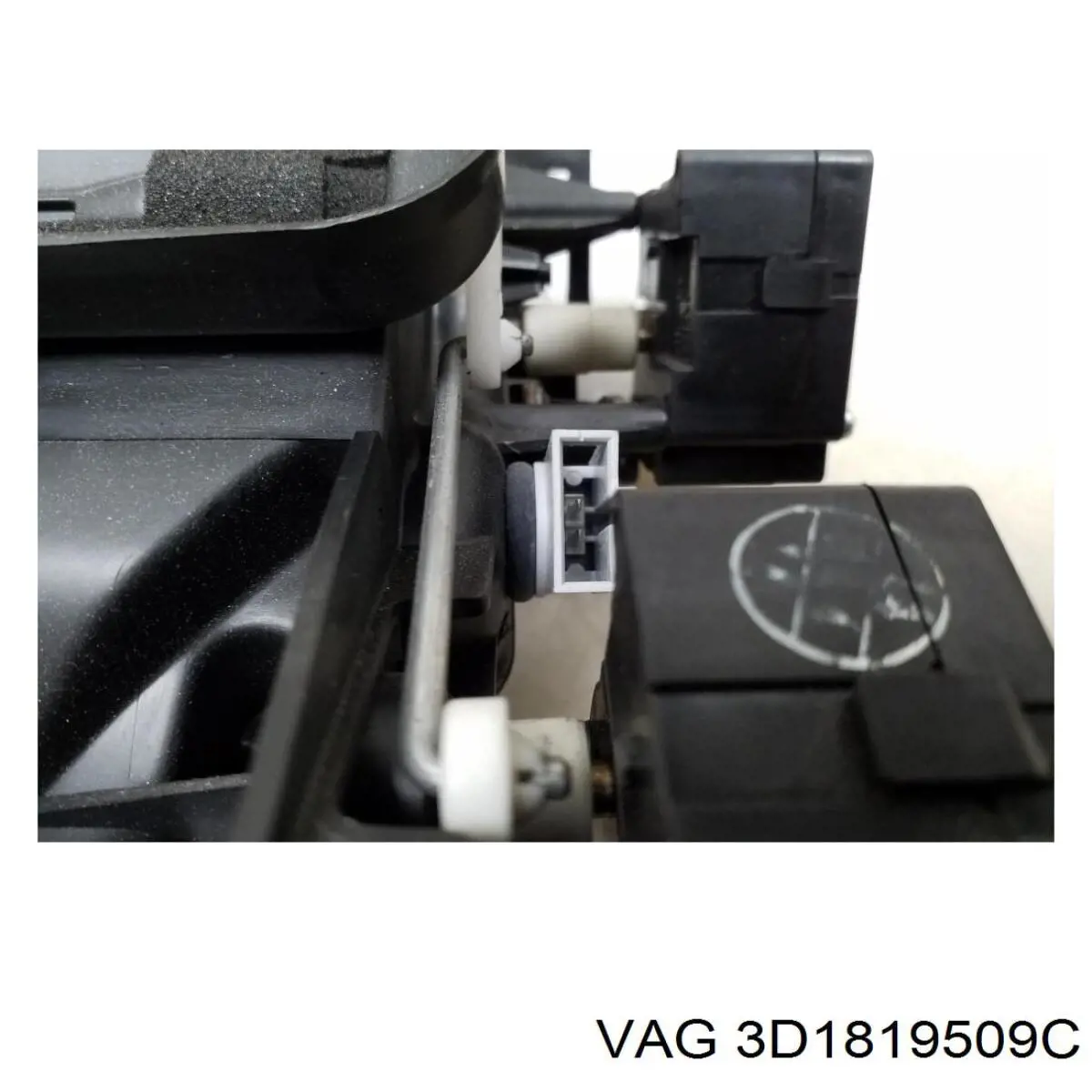 Купить 3D1819509A VAG 