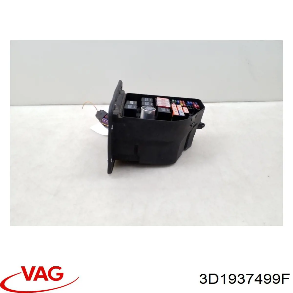 Купить 3D1937499F VAG 