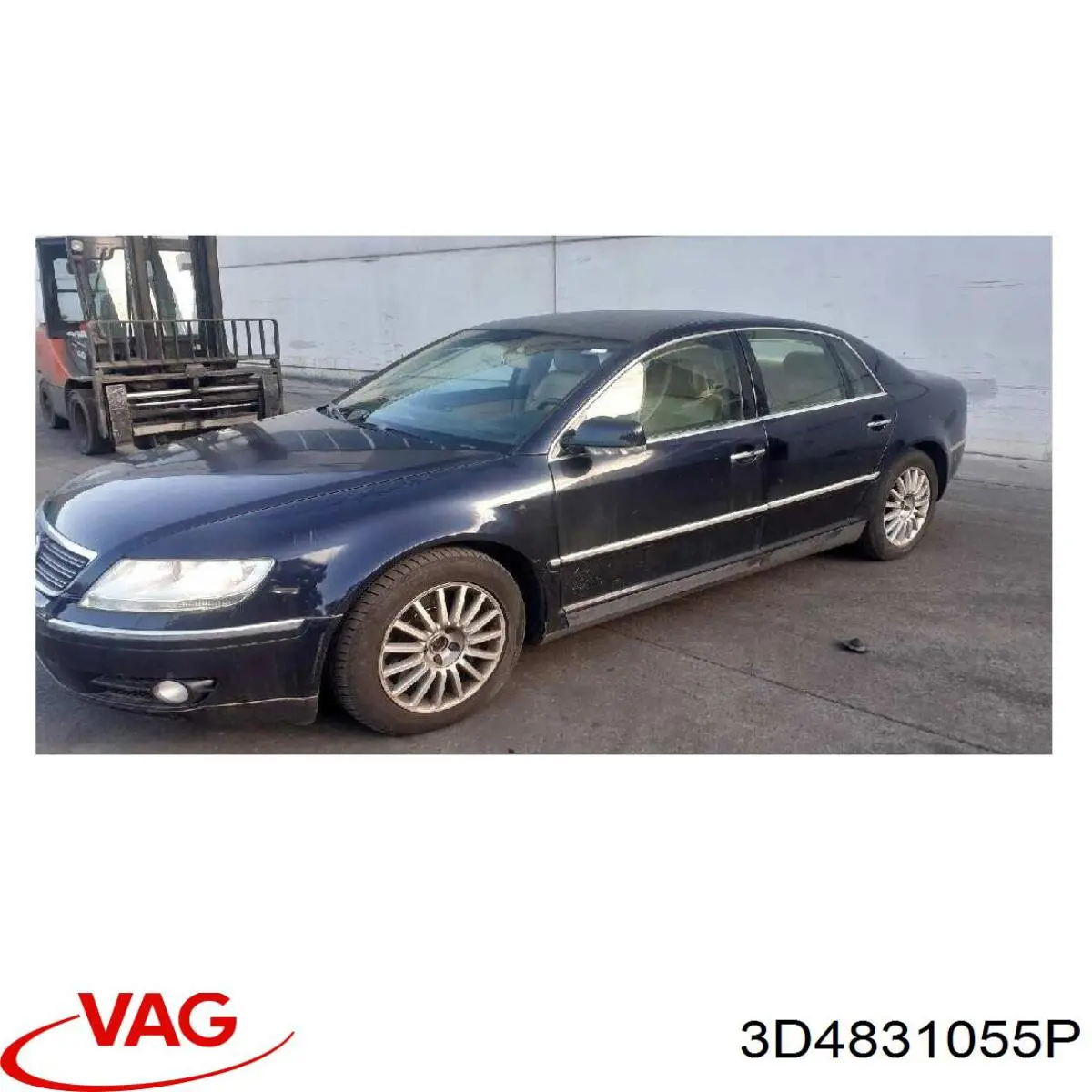 3D4831055P VAG Водительская дверь
