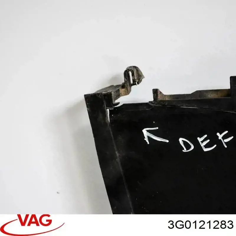 Воздуховод (дефлектор) радиатора левый VAG 3G0121283 цена, от 31.84 USD