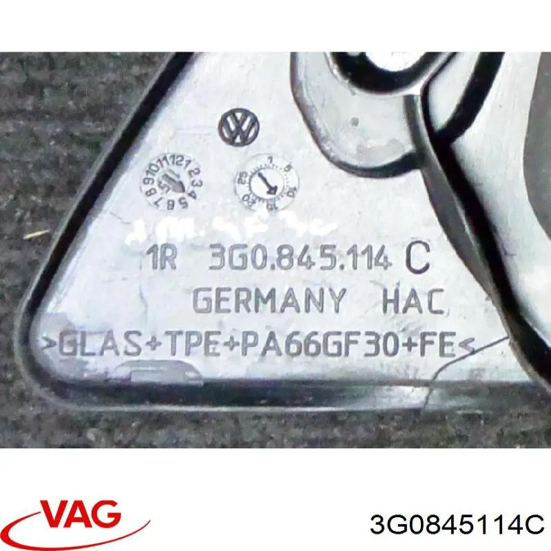 Купить 3G0845114C VAG Стекло-форточка двери передней правой