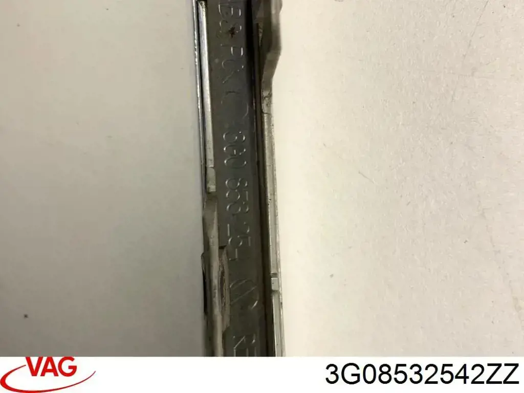 FP7434928 FPS Молдинг бампера переднего правый