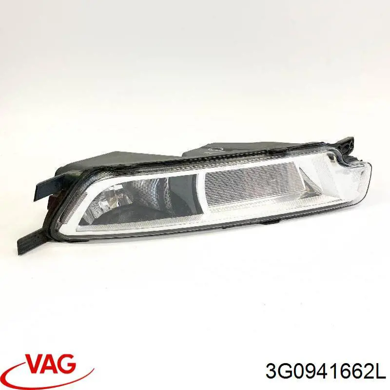 Правая противотуманная фара HELLA 1NA011839141