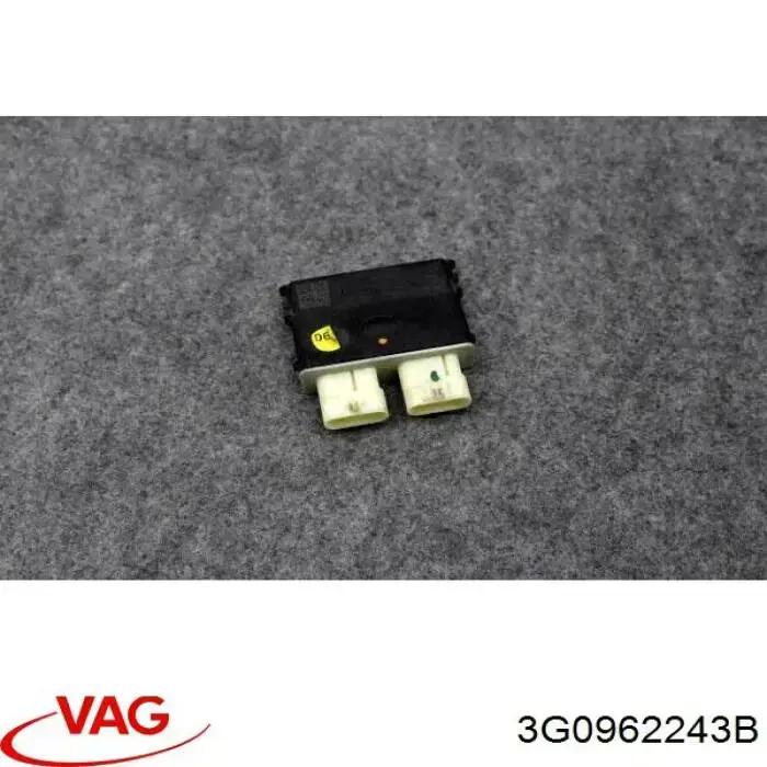 Датчик открытия крышки багажника/задней двери (ляды) VAG 3G0962243B