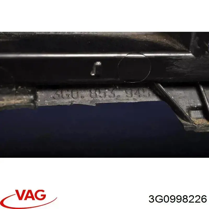 Кронштейн (адаптер) крепления фары передней правой 3G0998226 VAG
