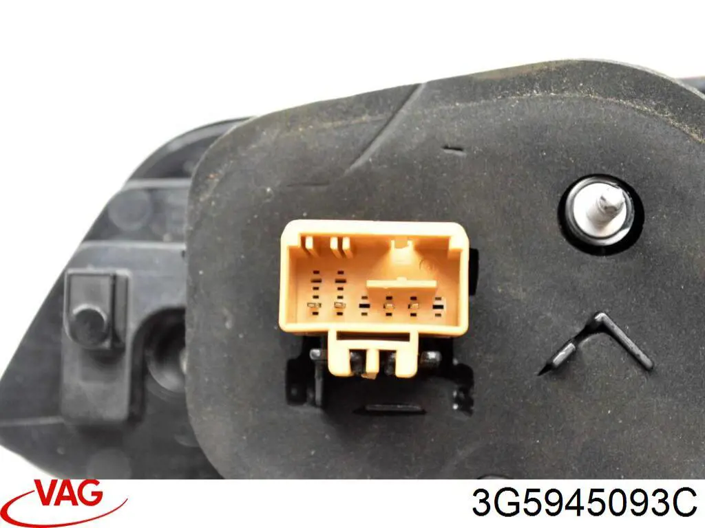 Задний левый внутренний фонарь VAG 3G5945093C