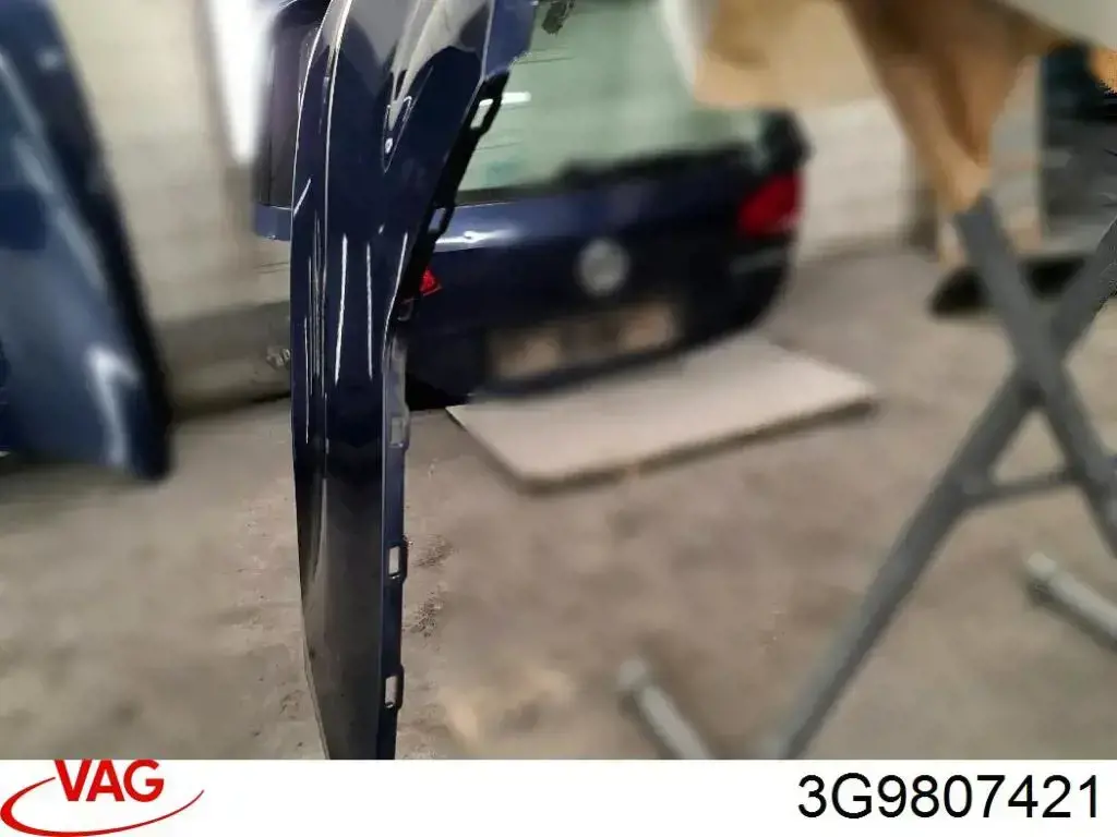 Задний бампер 3G9807421 VAG