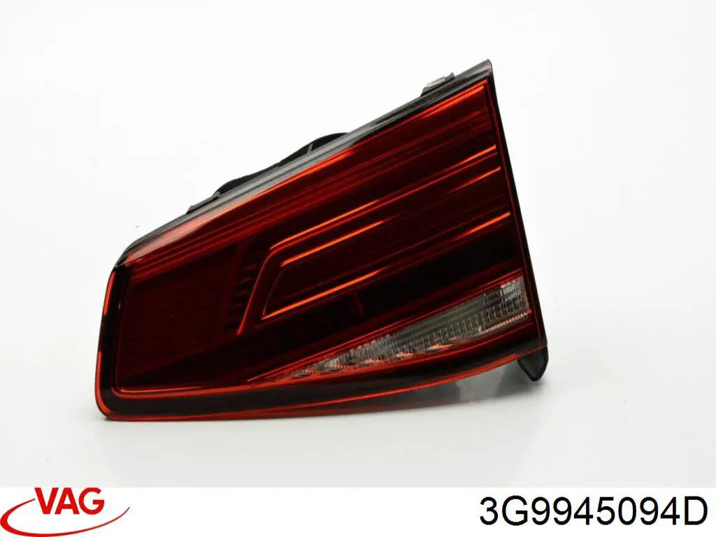 Фонарь задний правый внутренний 3G9945094D VAG