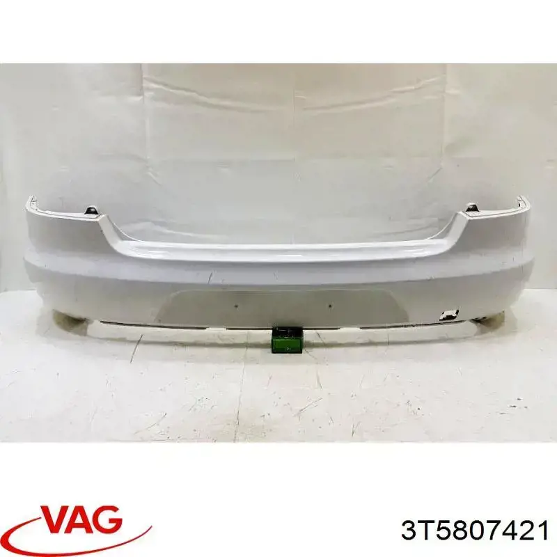 Pára-choque traseiro para Skoda SuperB (3T4)