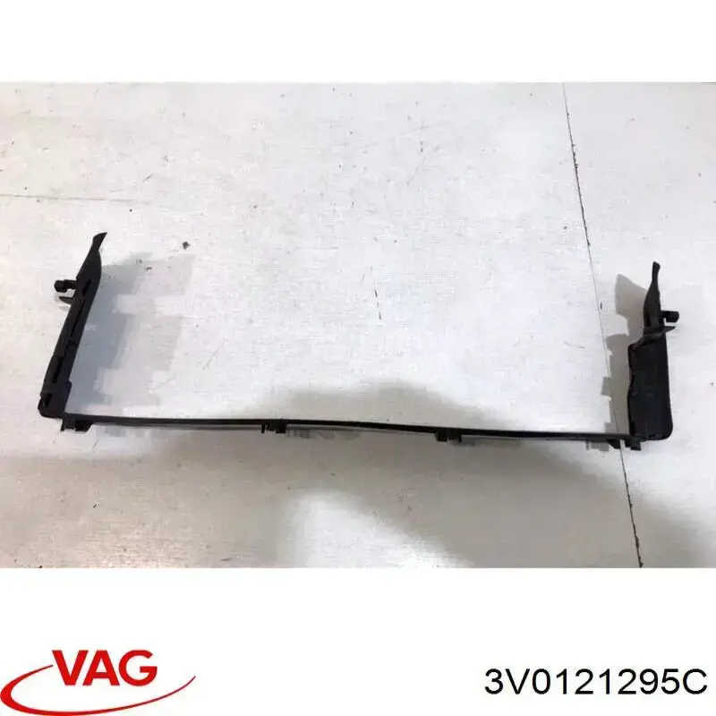 Воздуховод/дефлектор радиатора, нижний VAG 3V0121295C цена, от 24.71 USD