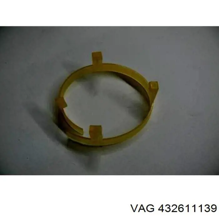 Болт (гайка) крепежа 432611139 VAG