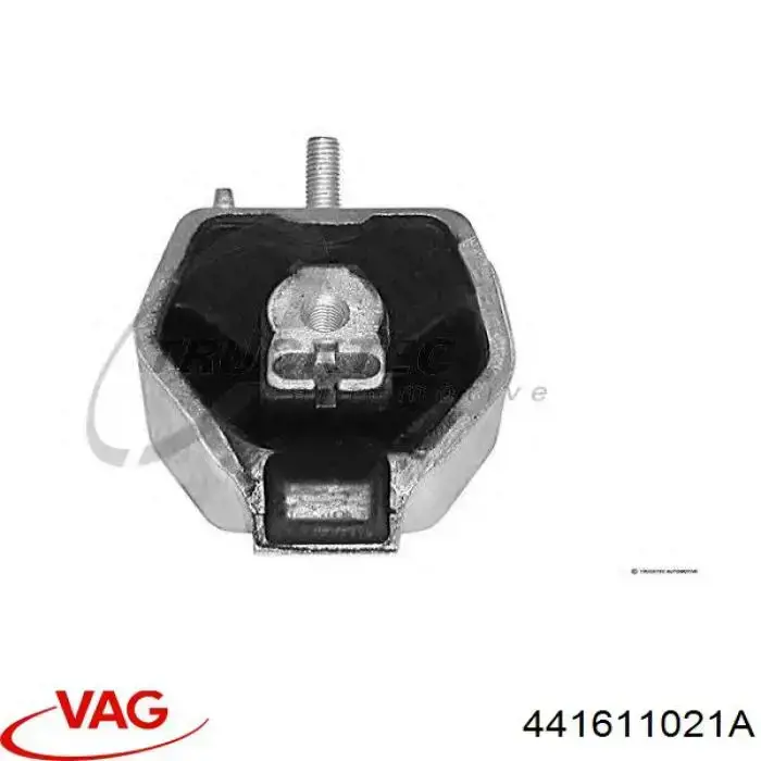Главный тормозной цилиндр 441611021A VAG