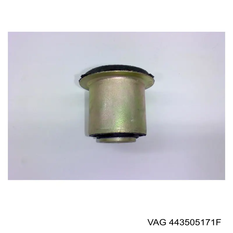 443505171F VAG Сайлентблок заднего поперечного рычага, наружный