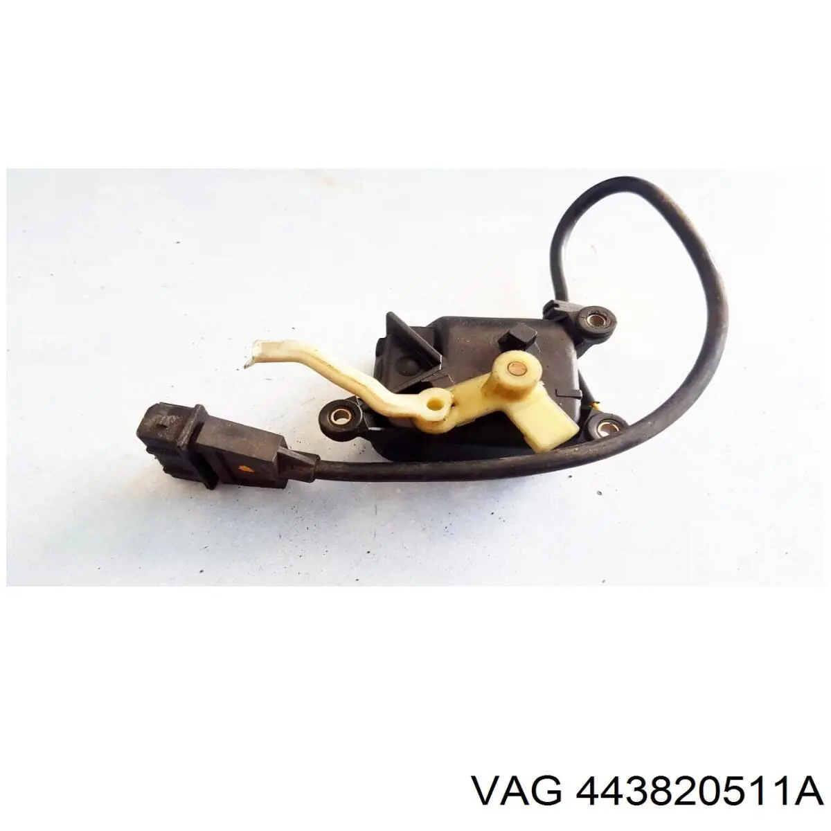Привод заслонки печки 443820511A VAG