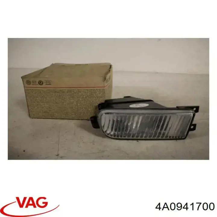 Фара противотуманная правая 4A0941700 VAG