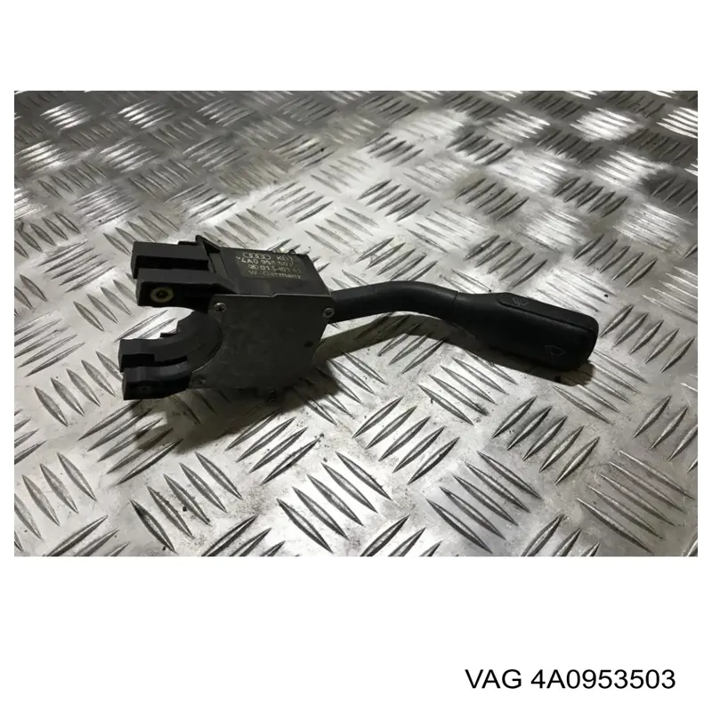 Купить 4A0953503 VAG Правый подрулевой переключатель