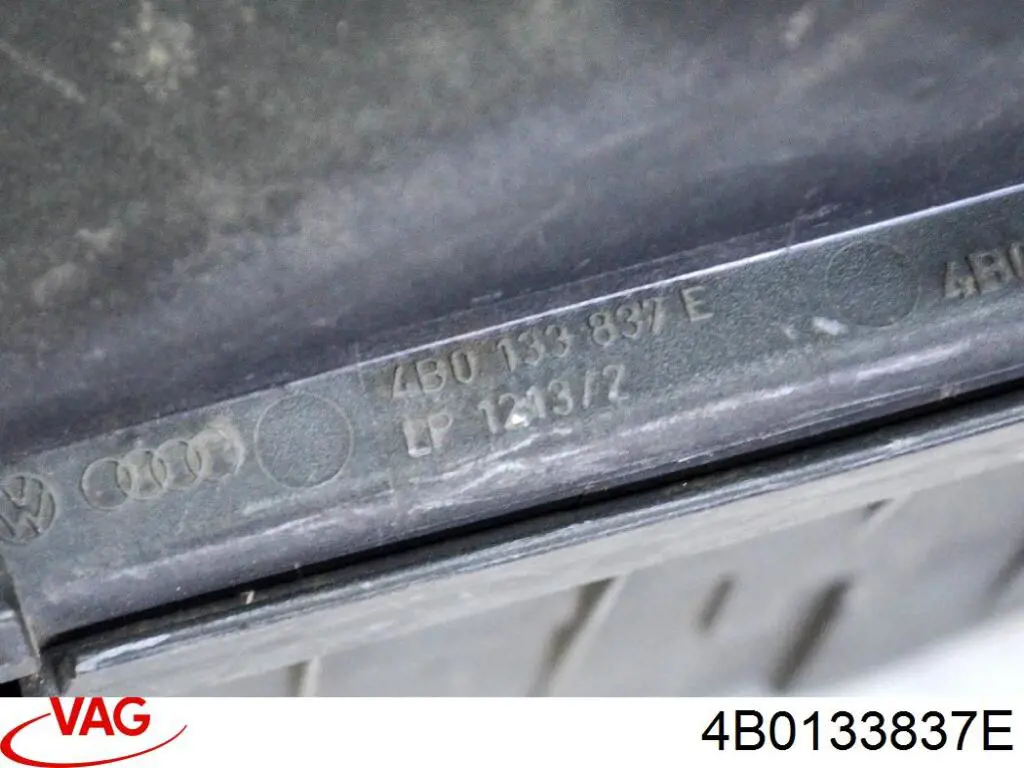 Compre Caixa de filtro de ar Volkswagen Passat 