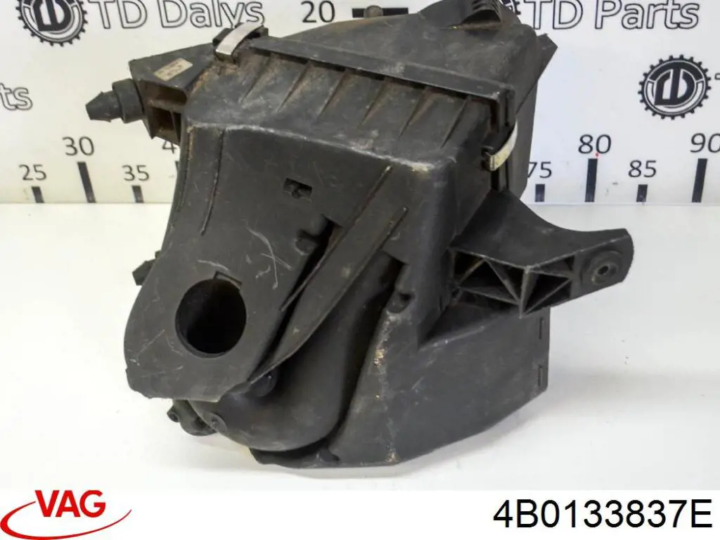 Caixa de filtro de ar para Volkswagen Passat B3, B4 3A5, 351, 315