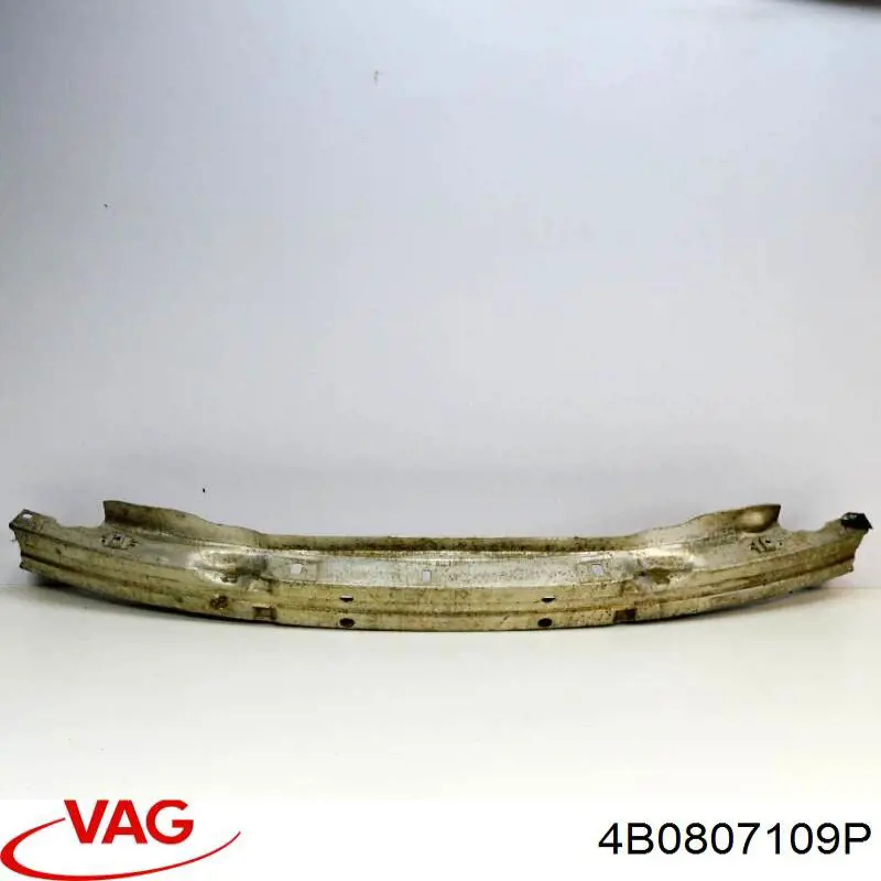 Усилитель переднего бампера  VAN Wezel 0317560