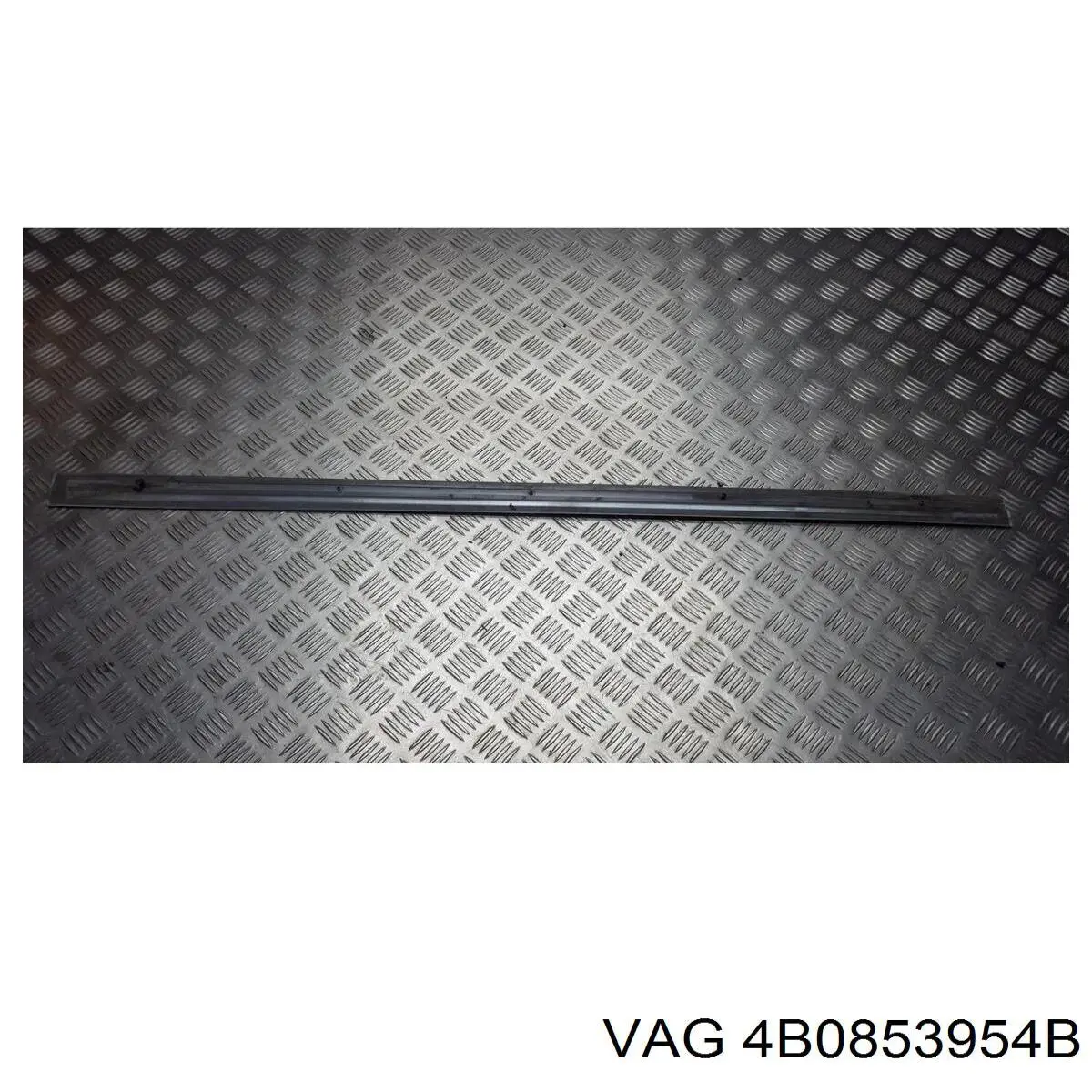  VAG 4B0853954BGRU