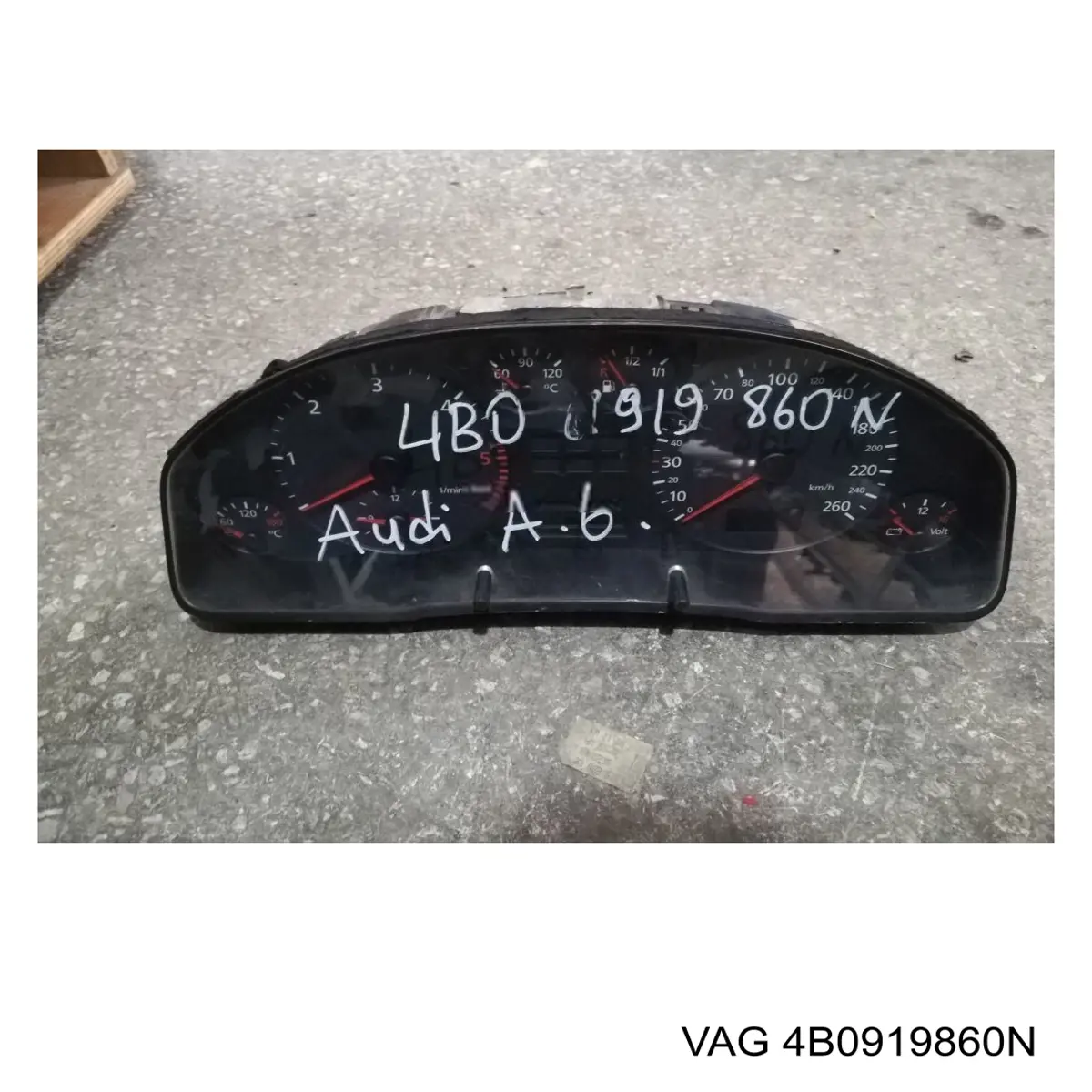 Панель приборов 4B0919860EX VAG