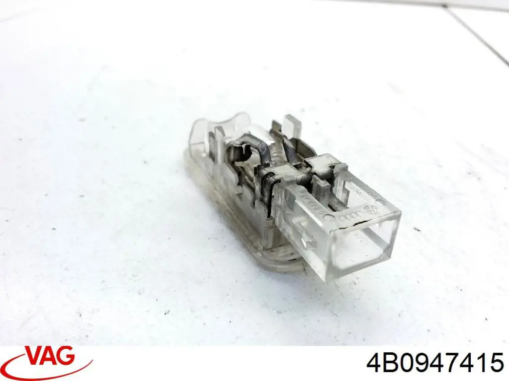 Плафон подсветки багажного отсека VAG 4B0947415 цена, от 1.27 USD