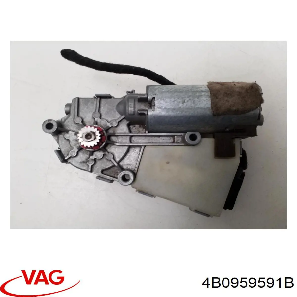 Мотор привода люка VAG 4B0959591B цена, от 30.93 USD