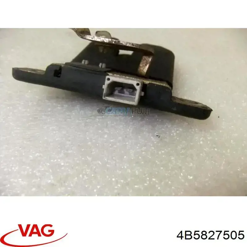  Fecho de tampa de porta-malas (de 3ª/5ª porta traseira) Audi A6 C5 sedan (4B2, 4B4) (1997 - 2005) C5