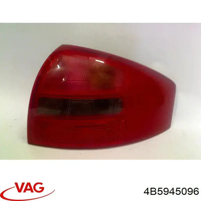  Задний фонарь Audi A6 
