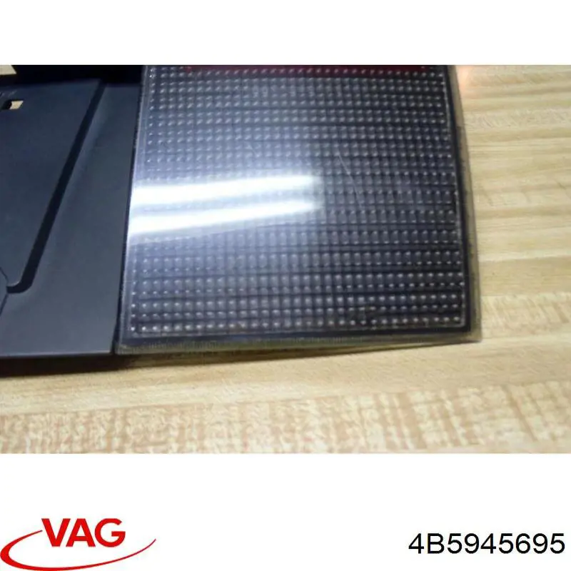  VAG 4B5945695