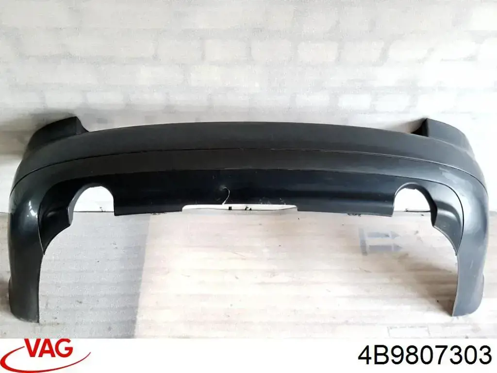 Задний бампер 4B9807303 VAG
