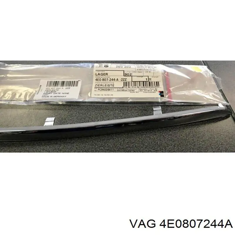 Молдинг решетки бампера переднего правый VAG 4E0807244A цена, от 38.22 USD